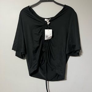 Black crop top scrunched